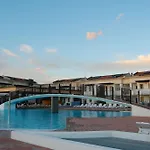 Modern With Pool And Garden * Bibione