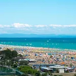 Apartman Modern With Pool And Garden Bibione