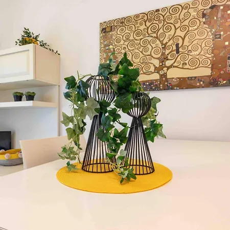 شقة Modern With Pool And Garden بيبيوني