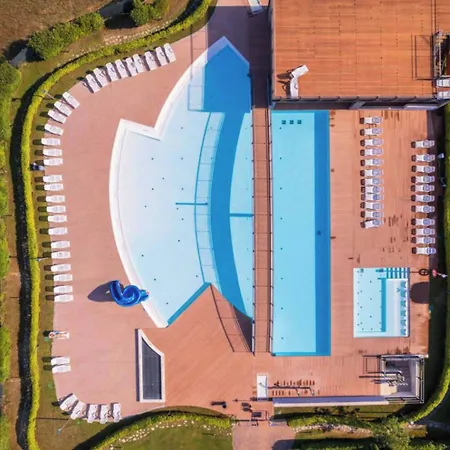 Modern With Pool For Four Guests