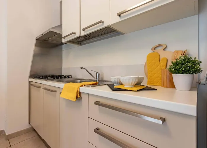 Modern With Pool And Garden